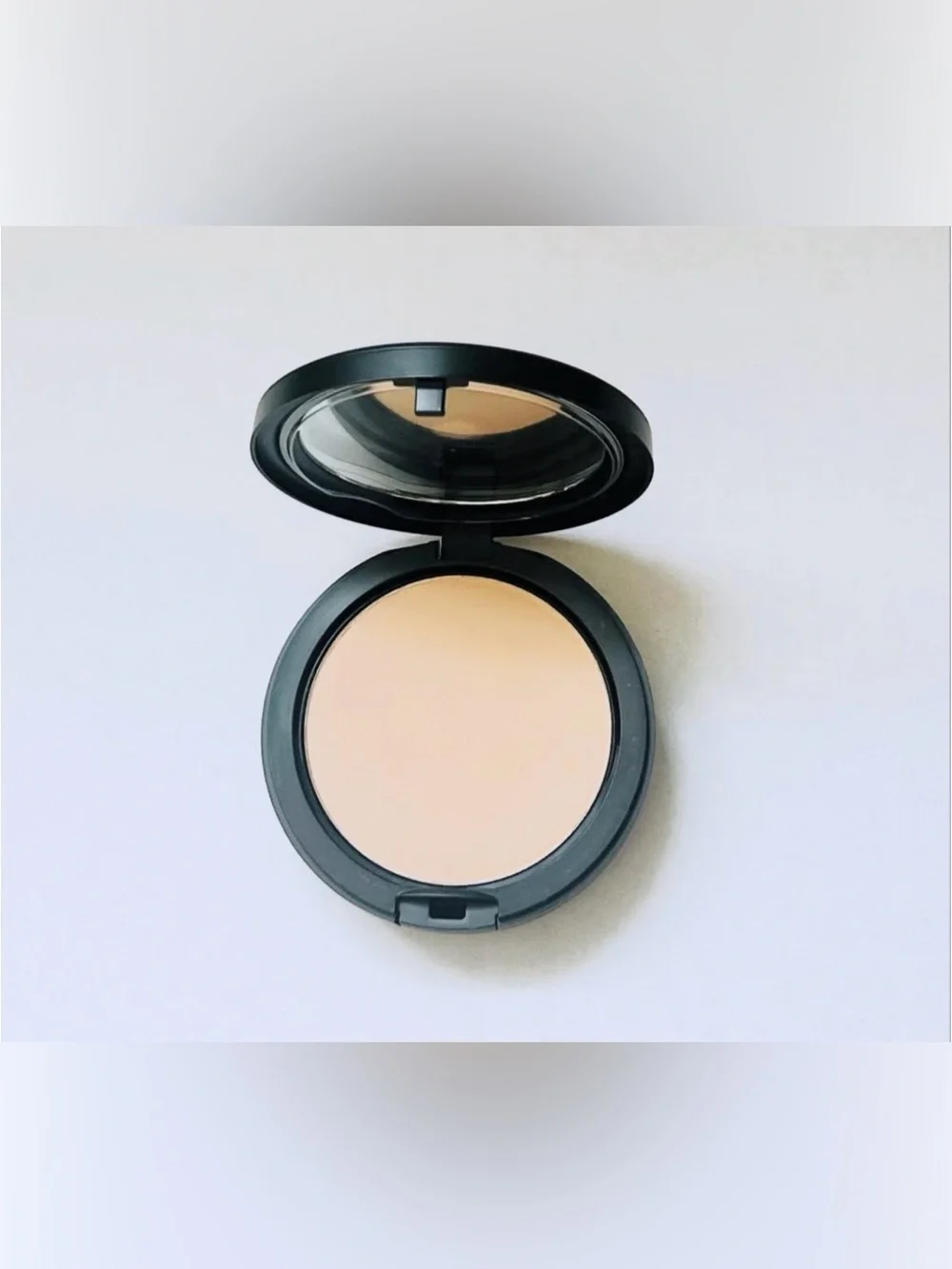 MAC Studio Fix Powder Plus Foundation NW13